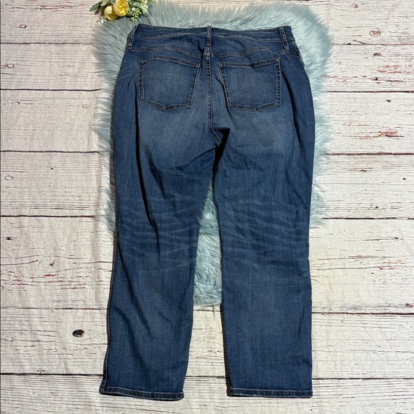 J. Crew Curvy Vintage Slim Straight Jeans sz 34 - Picture 6 of 6
